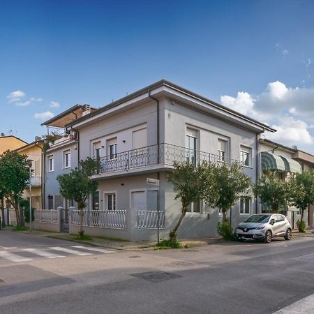 Casa Vacanze Da Antonio Ristrutturata Luglio 2023 Viareggio Zewnętrze zdjęcie
